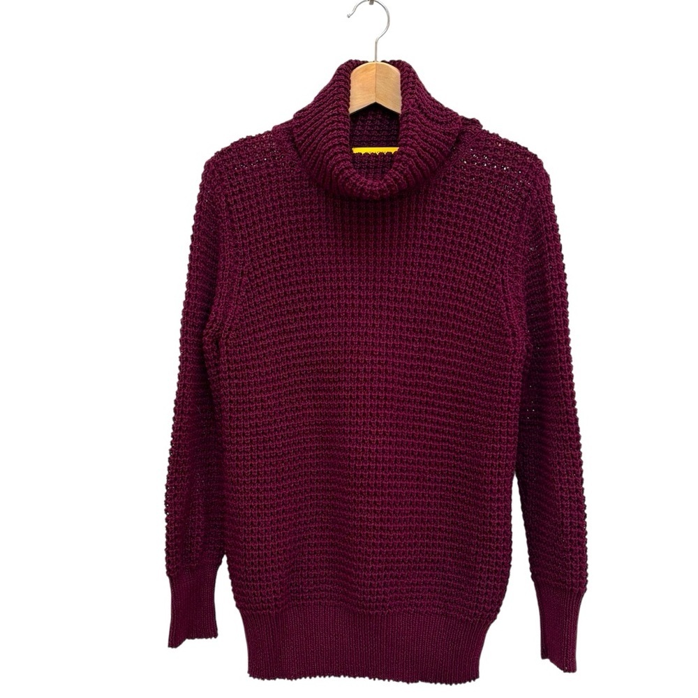 St. John Open Waffle Knit Turtleneck Sweater Classic Preppy Burgundy Wine Size S
